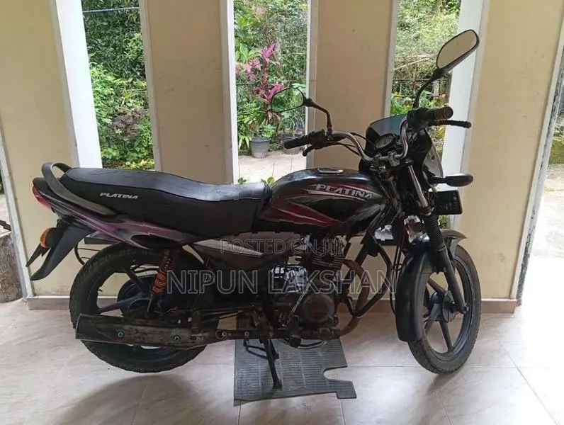 Bajaj Platina 2013