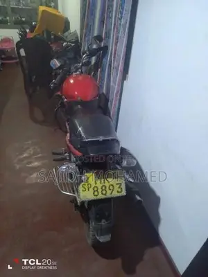 Bajaj Pulsar 150 2005