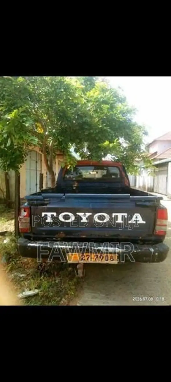 Toyota Hilux 1982