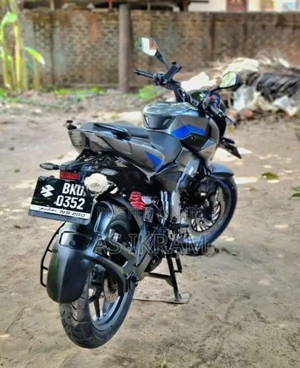 Bajaj Pulsar NS200 2026