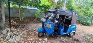 Bajaj RE 2013
