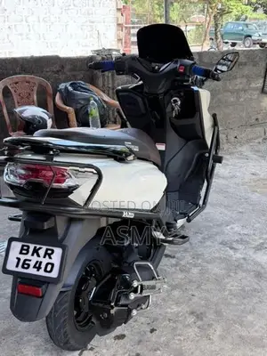 Suzuki Burgman 125 2026