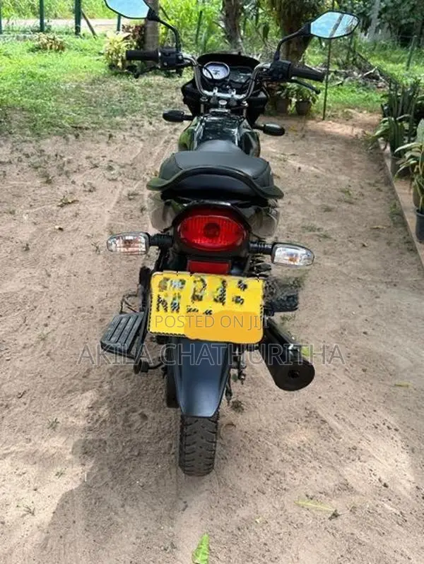Bajaj Platina 2018