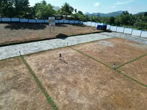 කළුඅග්ගල ප්‍රදේශයෙන් වටිනා ඉඩමක්