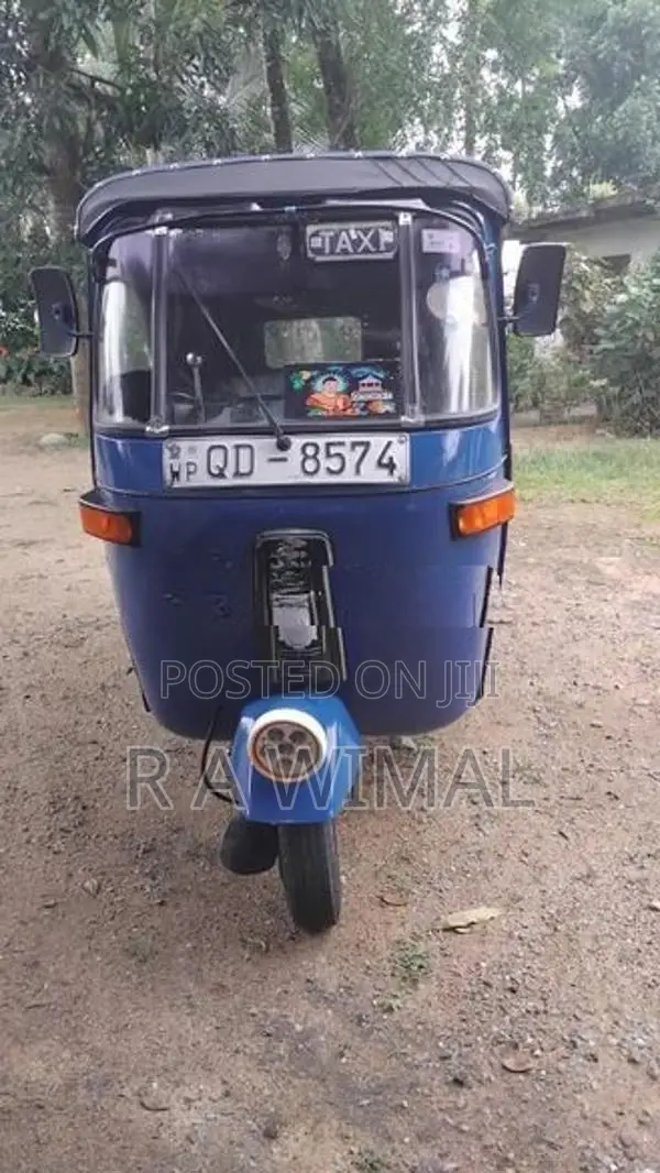 Bajaj RE 2006