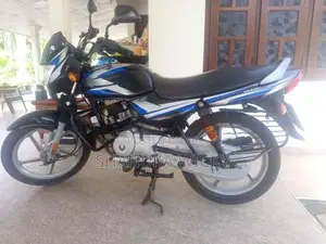 Bajaj CT100 BJG 2024