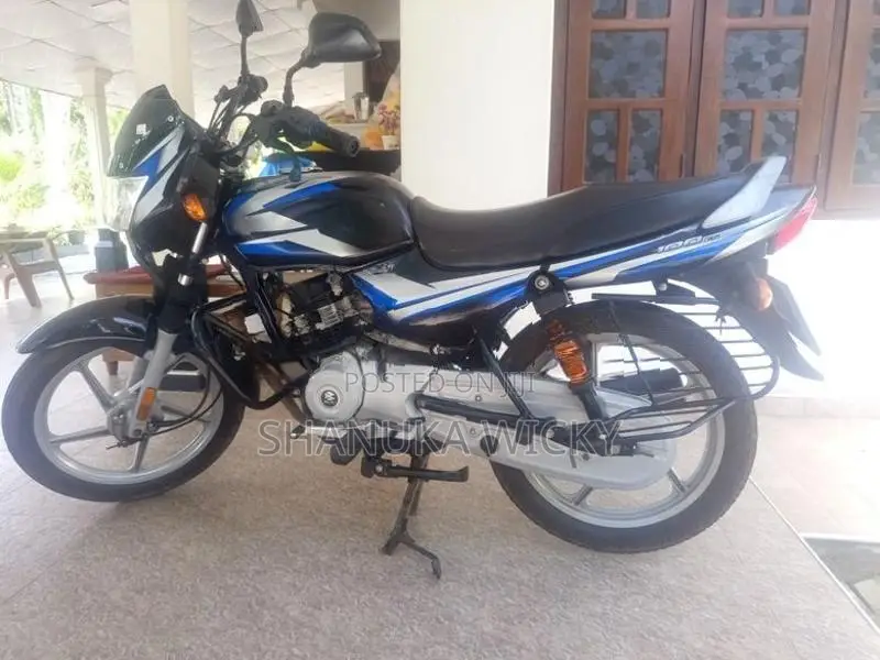 Bajaj CT100 BJG 2024