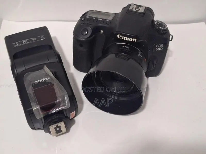 60D Camera With Flasher t520ii
