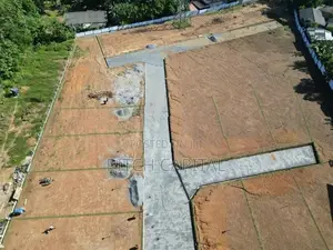 කළුඅග්ගල ප්‍රදේශයෙන් වටිනා ඉඩමක්