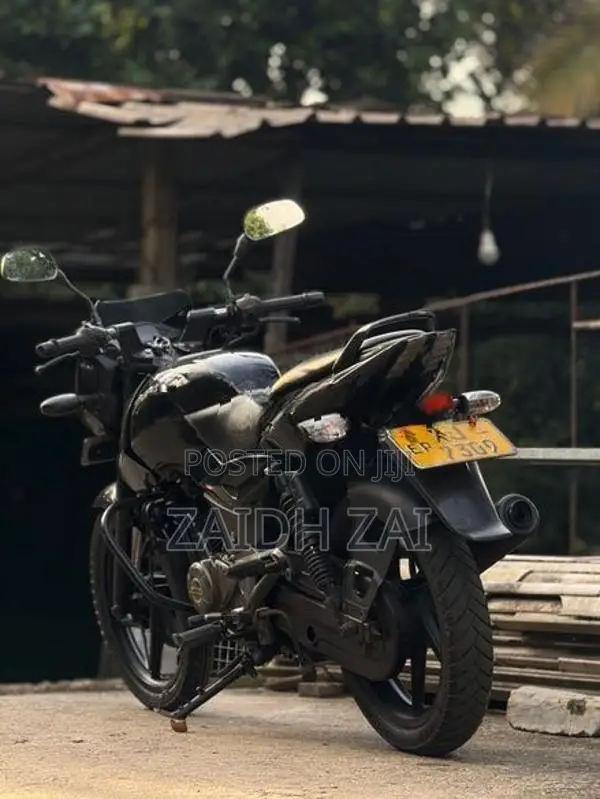 Bajaj Pulsar 150 2011