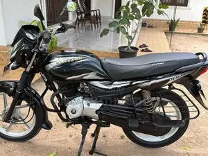 Bajaj Platina 2018