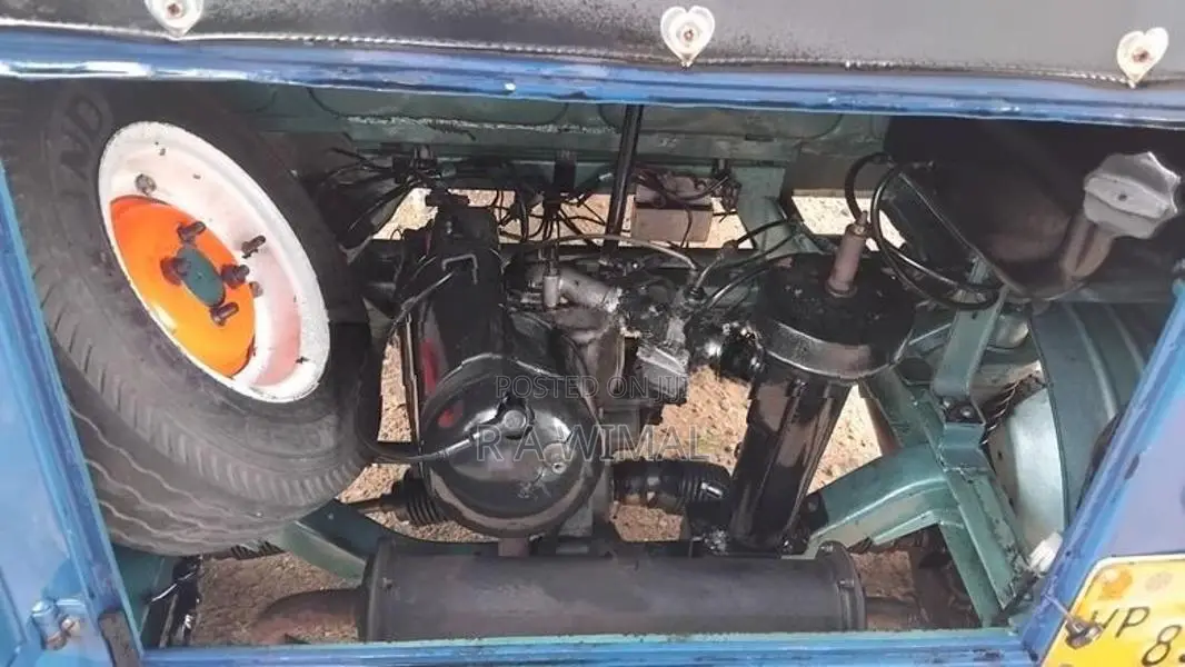Bajaj RE 2006