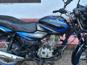 Bajaj Discover 125 2016