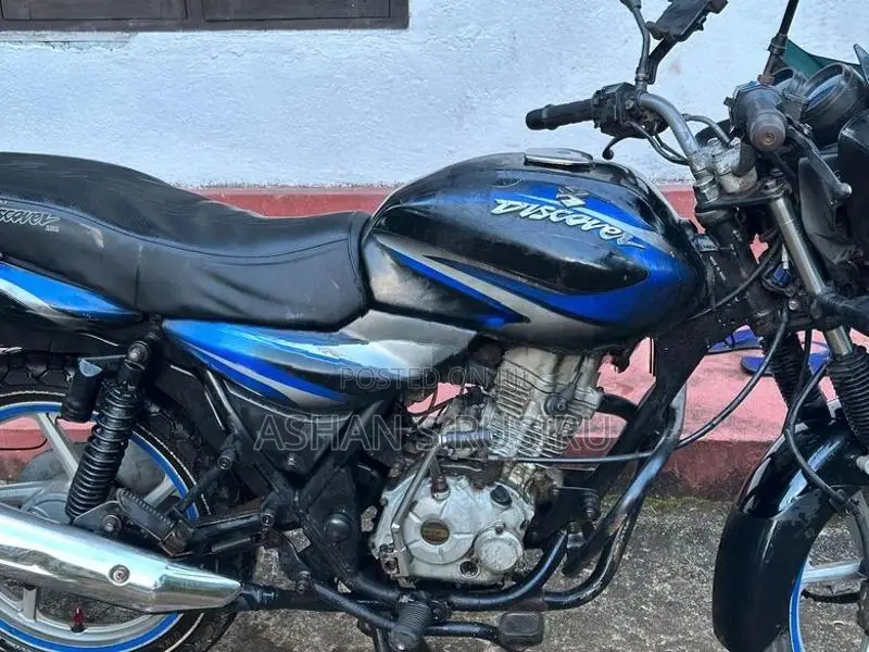 Bajaj Discover 125 2016