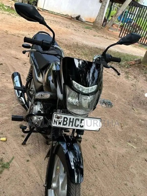 Bajaj Platina 2018