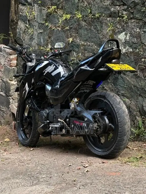 Yamaha FZ S Midship 2013