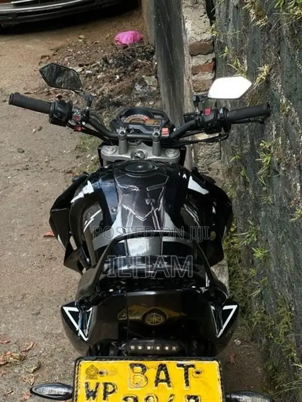 Yamaha FZ S Midship 2013