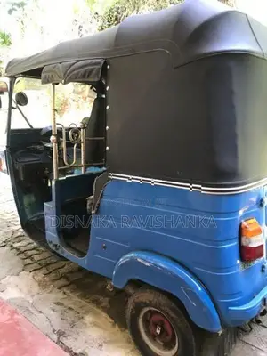 Bajaj RE 4 Stroke 2013