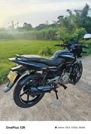 Bajaj Pulsar 150 2015