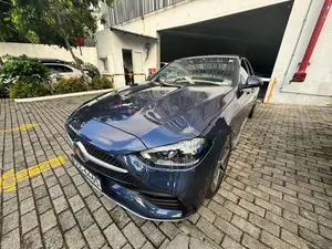 Mercedes Benz C200 2024