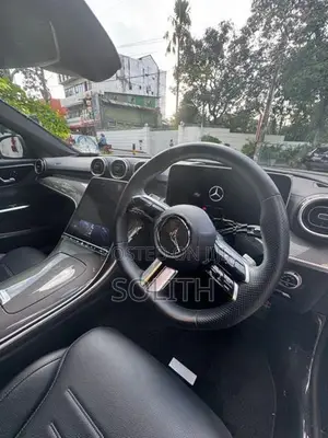Mercedes Benz C200 2024