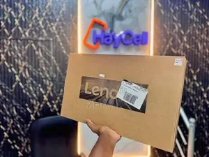Lenovo Ideapad Ryzen5 7520 DDR5 8|256