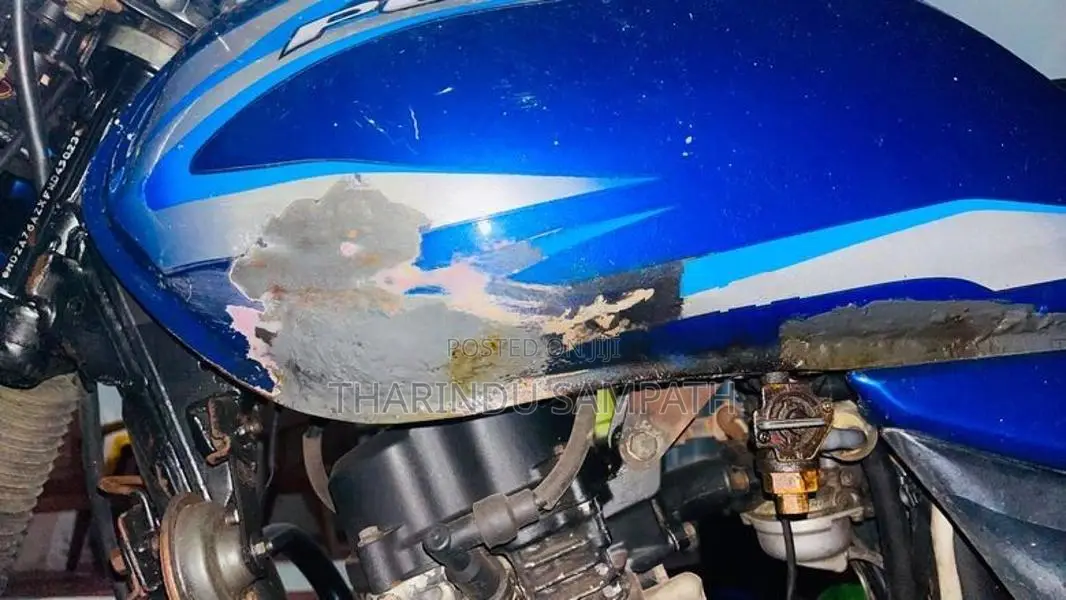 Bajaj Platina 100 ES 2016