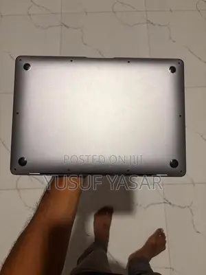 Apple MacBook Air M1
