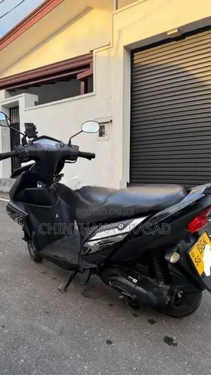Yamaha Ray ZR 2018
