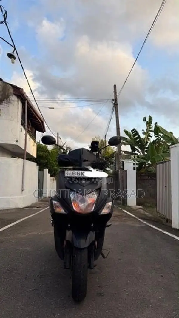 Yamaha Ray ZR 2018