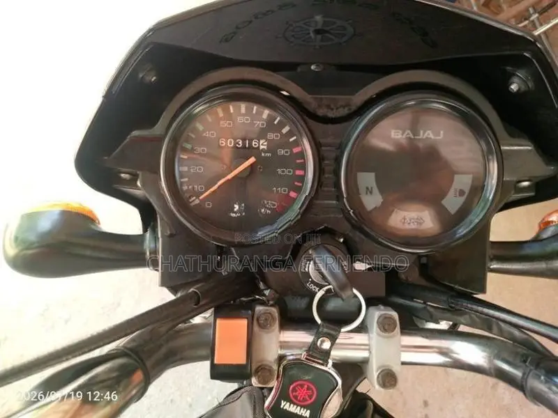 Bajaj CT100 2013
