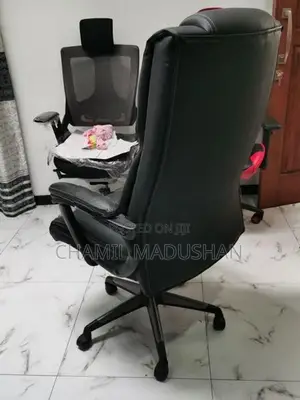 Damro high back office chair