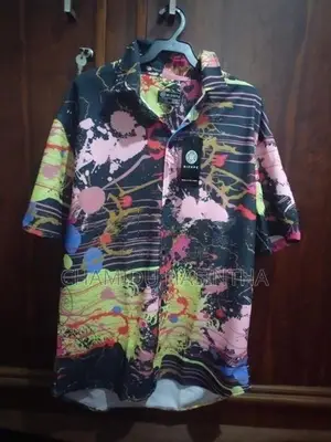 L size shirt