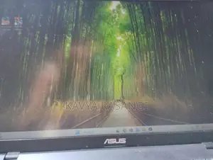 ASUS E510M Laptop 4GB 256GB. SSD Used