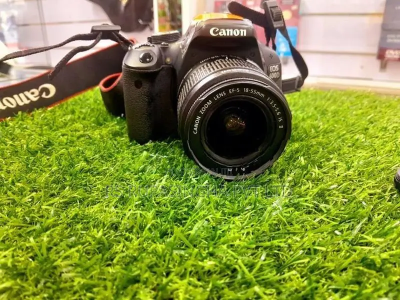 Canon 600D DSLR Camera