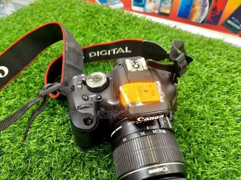Canon 600D DSLR Camera