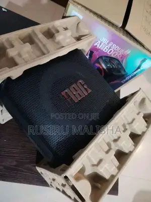 JBL party box with mic