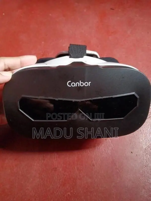 virtual reality headset