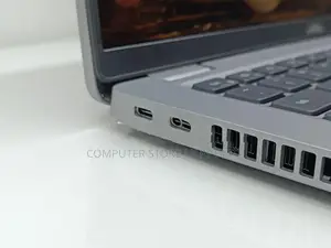 Dell Latitude 5430 CORE I5 12TH GEN 8GB RAM 256GB SSD