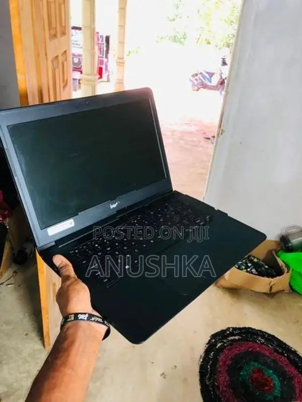 Laptop dell