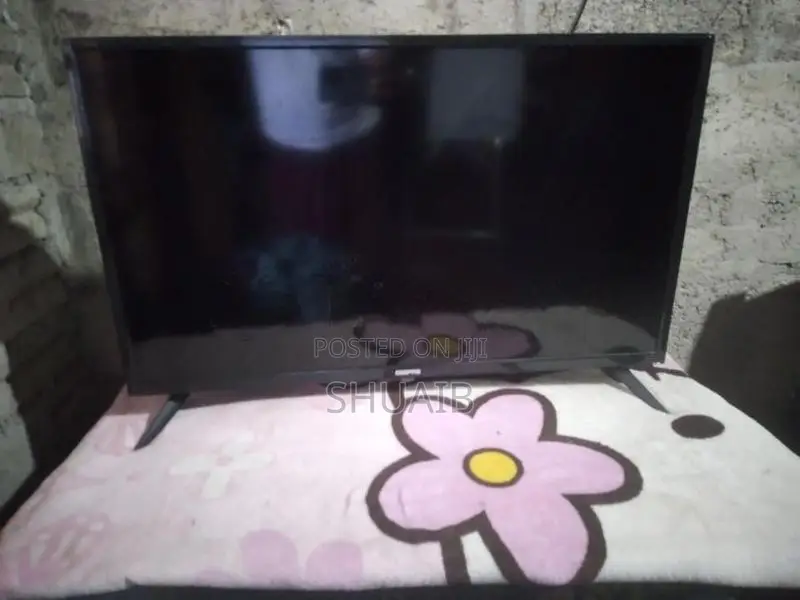 Smart LED TV