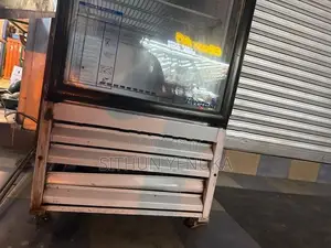 Everest Bottle Cooler