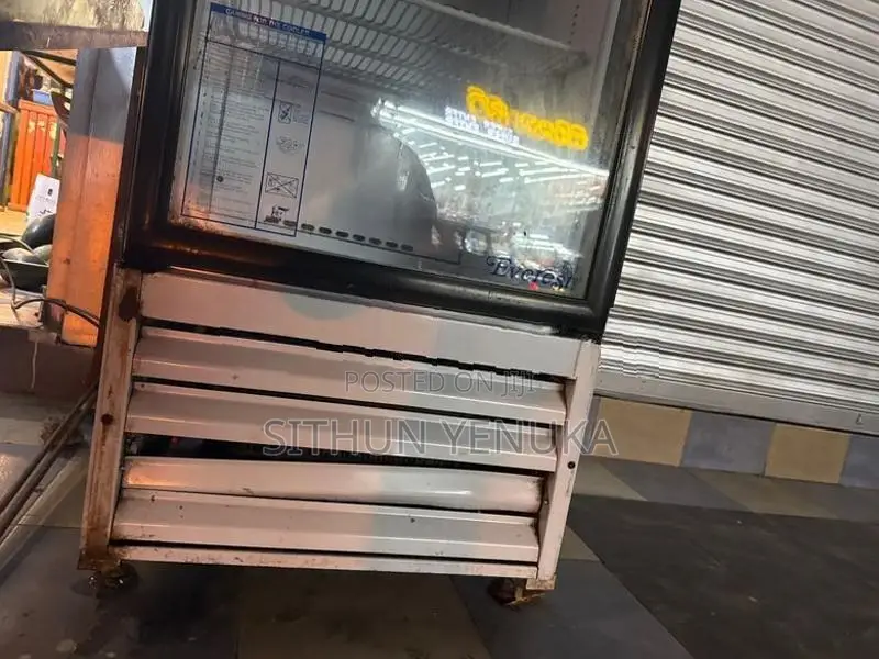 Everest Bottle Cooler