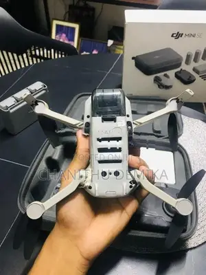 Dji Mini Se (fly More Combo)