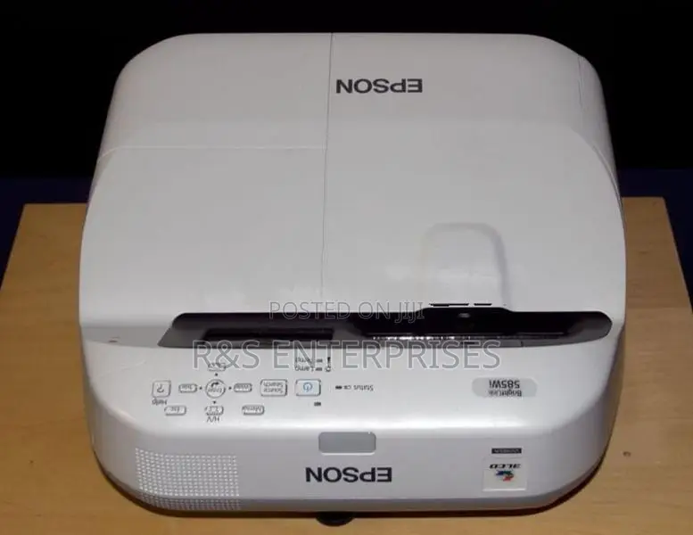 EPSON Ultra Short Projector