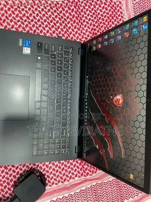 MSI Modern 15 B13M