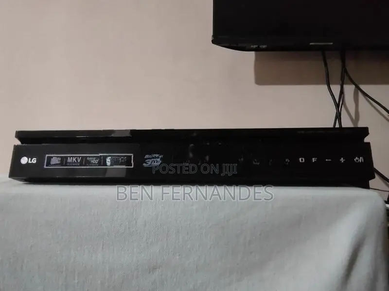 LG 3D Blu-Ray 5.1 Home Theater