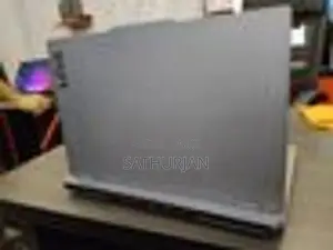 Lenovo LOQ IAX9 i5