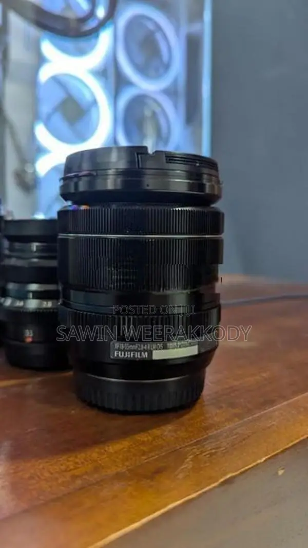 Fujifilm XT3 with 2 lenses