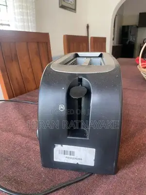 Frigidaire 4 Slice Toaster FD3122